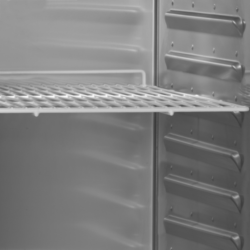 Tefcold kylskåp med vita justerbara näthyllor